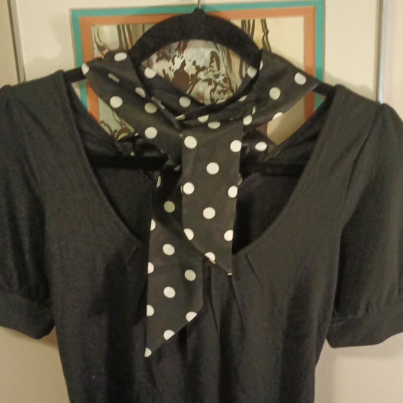 LOFT knit top with attached tie/bow - Picture 6 of 8